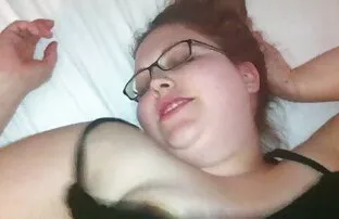 Maestro de cola de caballo ata a joven morena esclavitud para levantarla con poleas pelicula completa en español latino porno