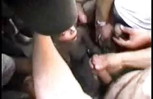 dos adolescentes alemanas con un tipo peliculas español latino porno afortunado.